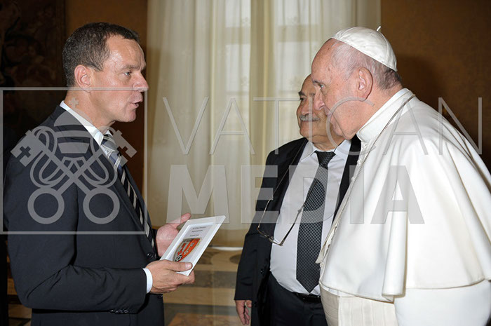 %_tempFileName00319_28092019%