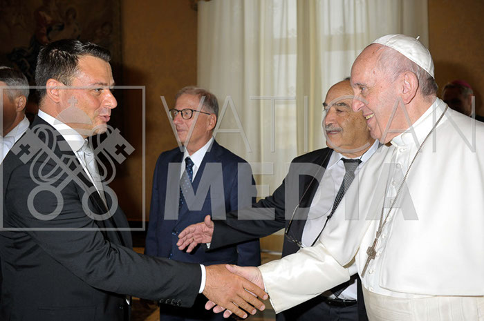 %_tempFileName00392_28092019%