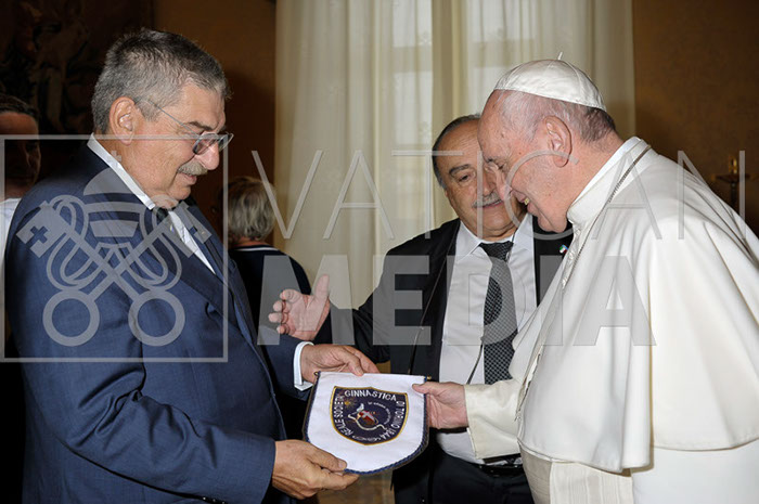 %_tempFileName00438_28092019%