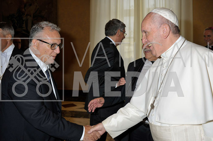 %_tempFileName00490_28092019%