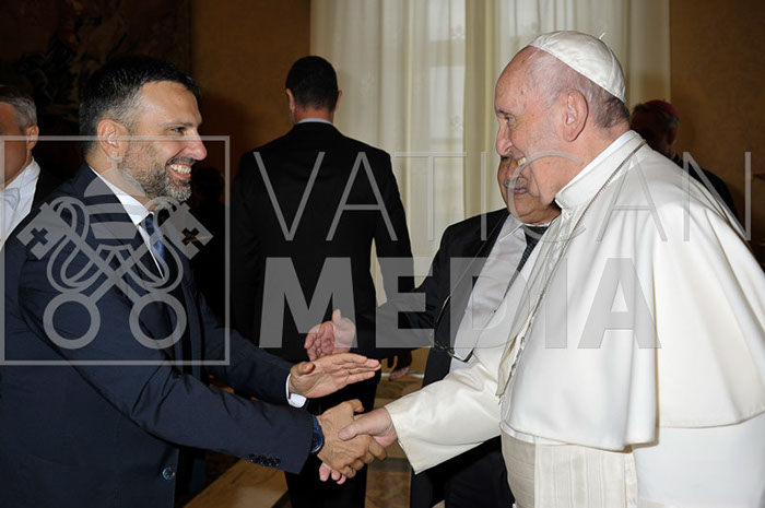 %_tempFileName00614_28092019%