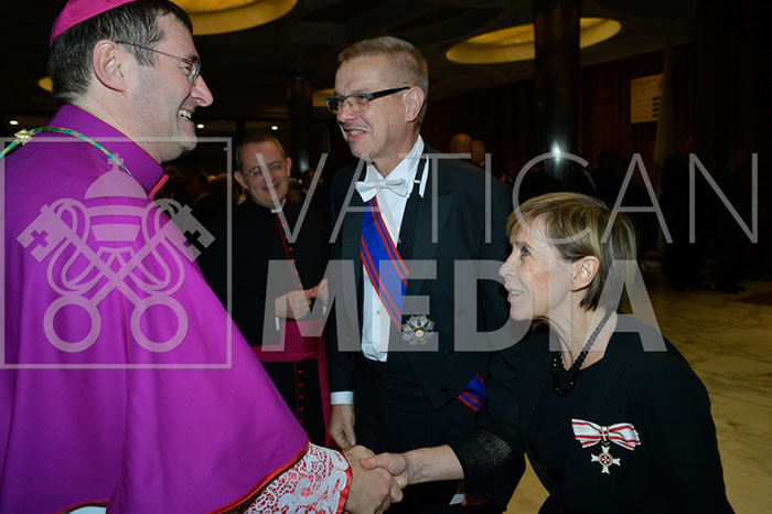 %_tempFileName05761_04102019%