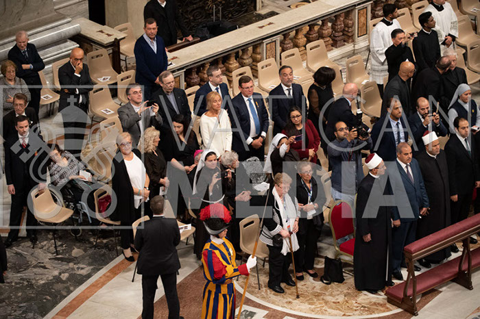 %_tempFileName08585_05102019%