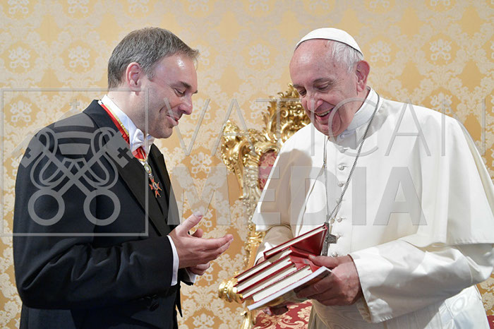 %_tempFileName00122_05102019%