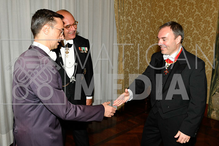 %_tempFileName00196_05102019%