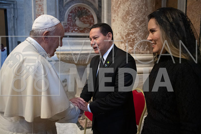 %_tempFileName16592_13102019%