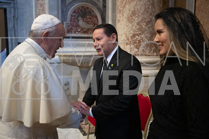 %_tempFileName16593_13102019%