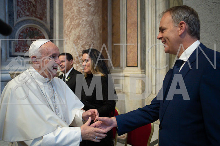 %_tempFileName16618_13102019%