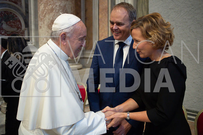 %_tempFileName16633_13102019%