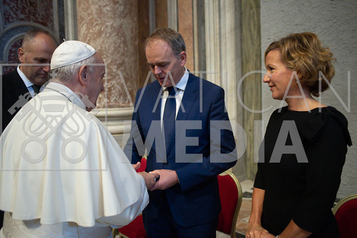 %_tempFileName16645_13102019%