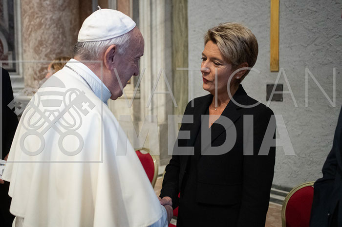 %_tempFileName16656_13102019%