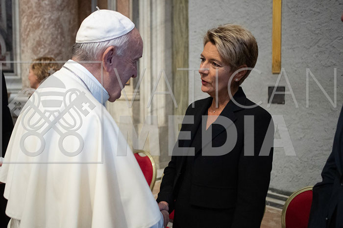 %_tempFileName16657_13102019%