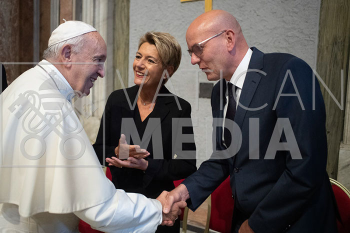 %_tempFileName16669_13102019%