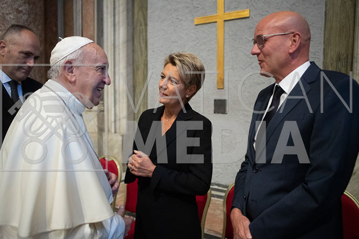 %_tempFileName16678_13102019%