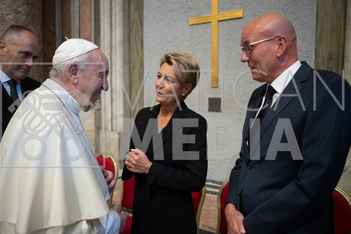 %_tempFileName16679_13102019%