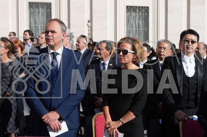 %_tempFileName17676_13102019%