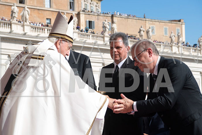 %_tempFileName18882_13102019%