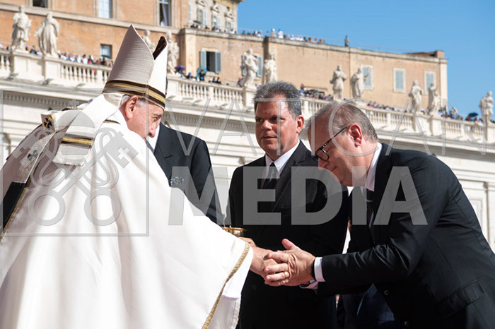 %_tempFileName18883_13102019%