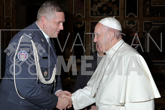 %_tempFileName00652_31102019%