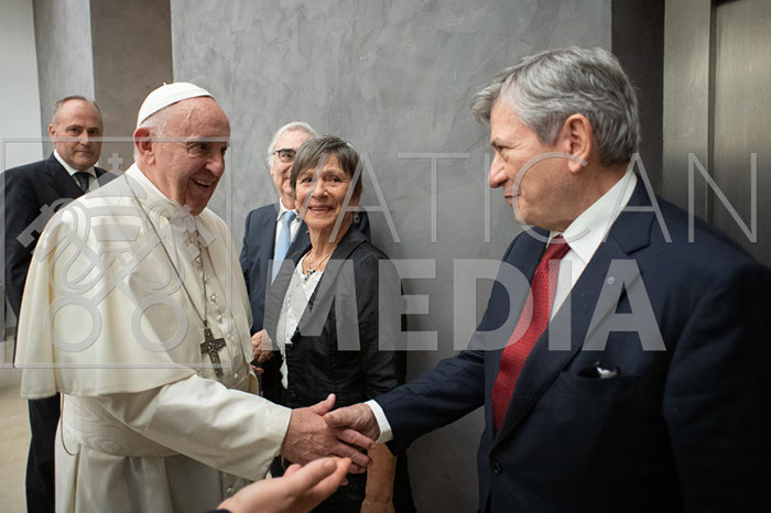 %_tempFileName04889_31102019%