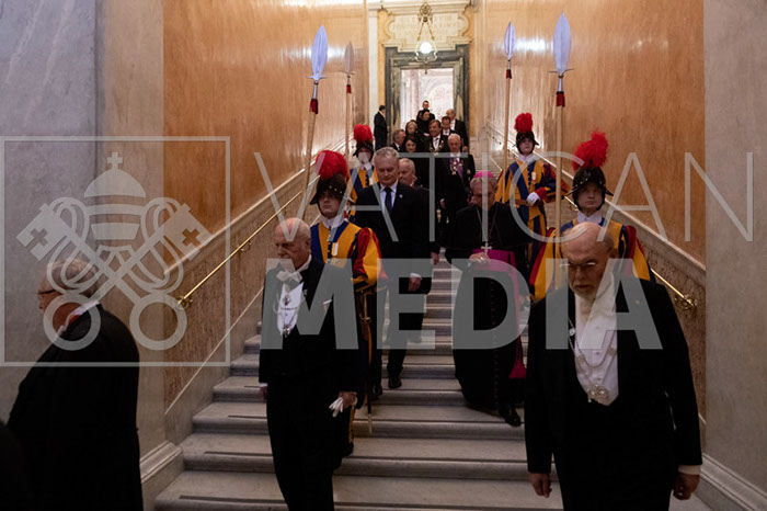 %_tempFileName01933_08112019%