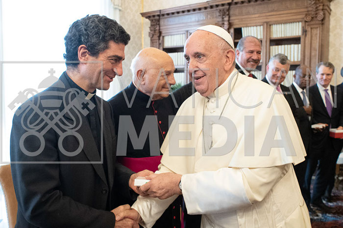 %_tempFileName00877_11112019%