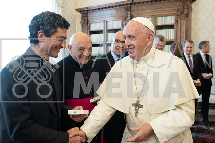 %_tempFileName00880_11112019%