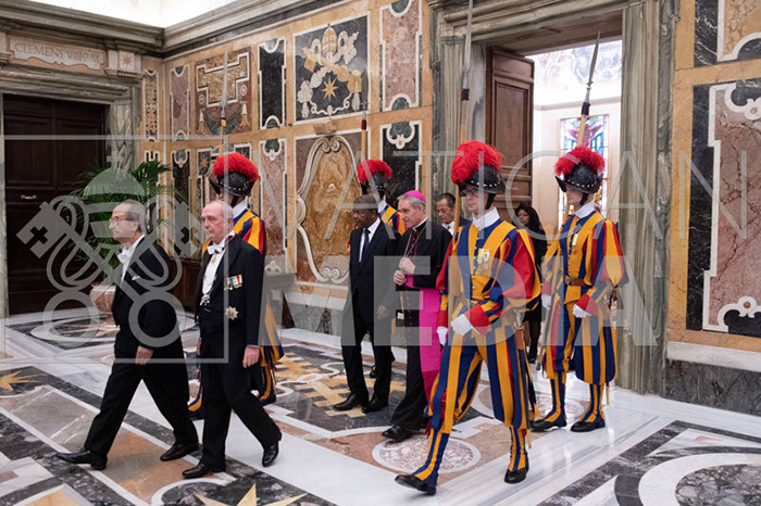 %_tempFileName01094_12112019%