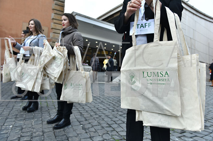 %_tempFileName02747_14112019%