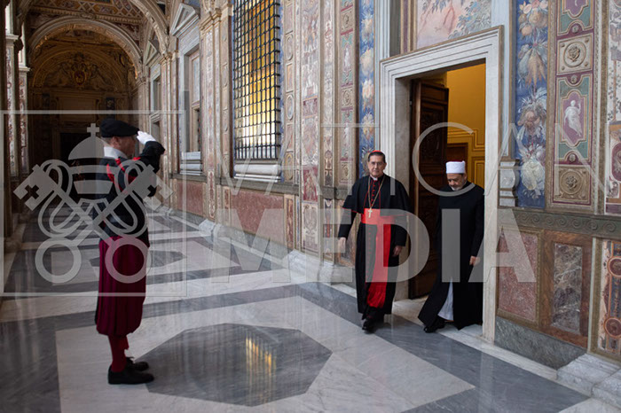 %_tempFileName01870_15112019%