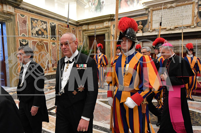 %_tempFileName01443_16112019%