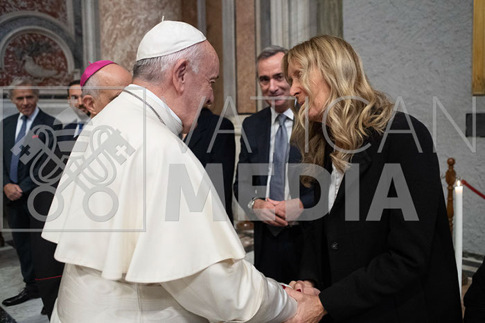 %_tempFileName00174_17112019%