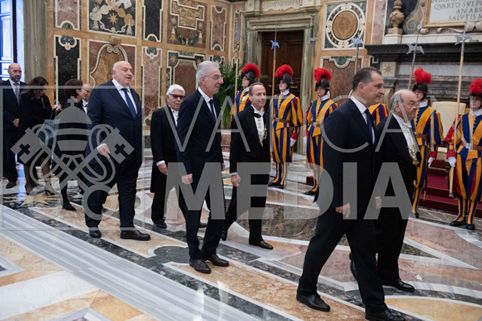 %_tempFileName02733_18112019%