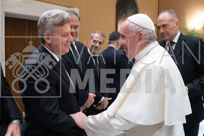 %_tempFileName00208_27112019%