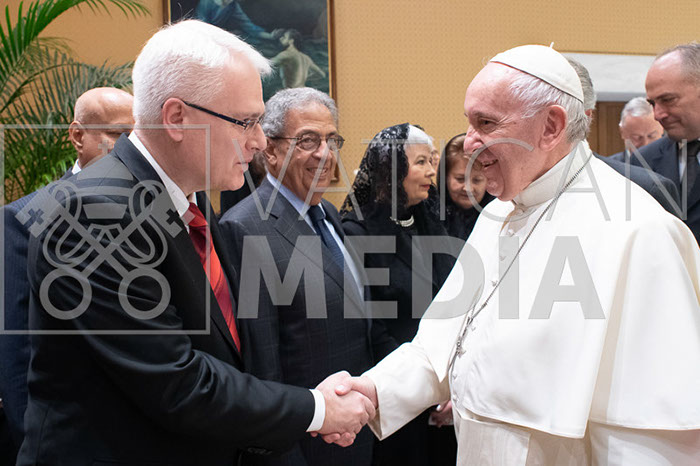 %_tempFileName00556_27112019%