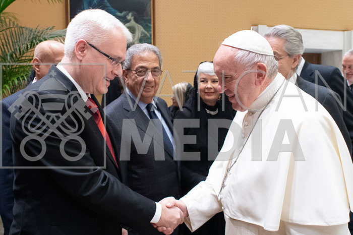 %_tempFileName00561_27112019%