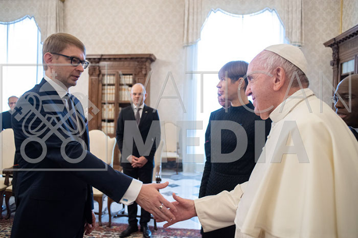 %_tempFileName00943_28112019%