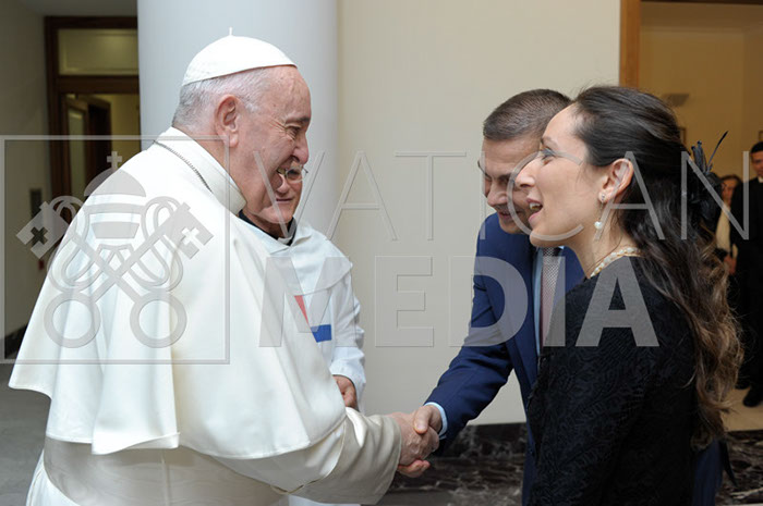 %_tempFileName00427_19122019%