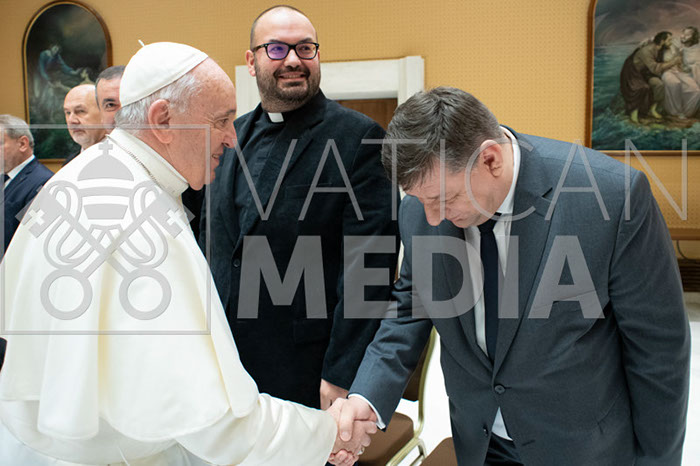 %_tempFileName00101_04122019%