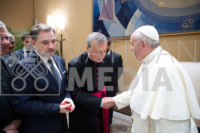 %_tempFileName00177_04122019%