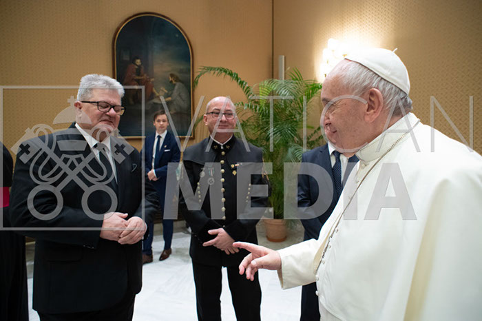 %_tempFileName00243_04122019%