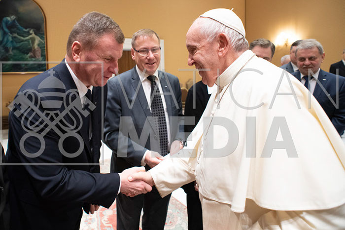 %_tempFileName00253_04122019%