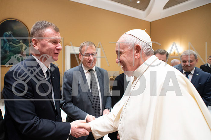 %_tempFileName00254_04122019%