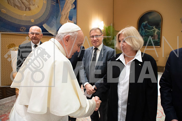 %_tempFileName00262_04122019%