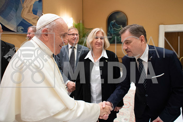 %_tempFileName00265_04122019%