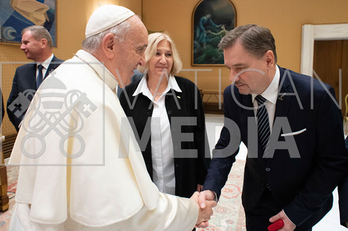 %_tempFileName00267_04122019%