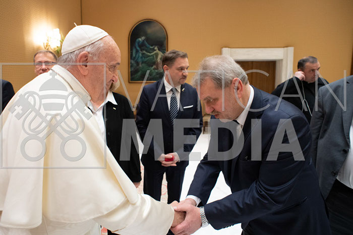 %_tempFileName00270_04122019%