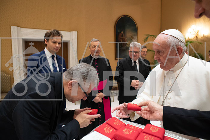 %_tempFileName00281_04122019%