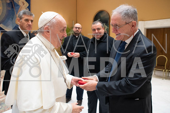 %_tempFileName00339_04122019%