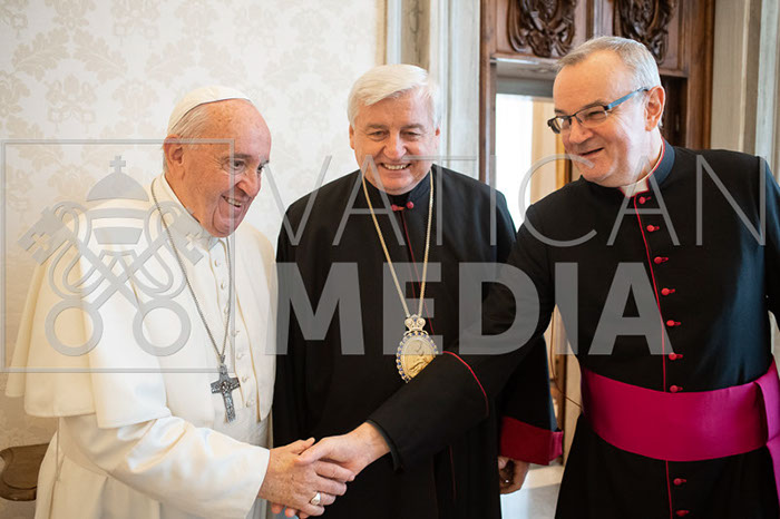 %_tempFileName00883_05122019%